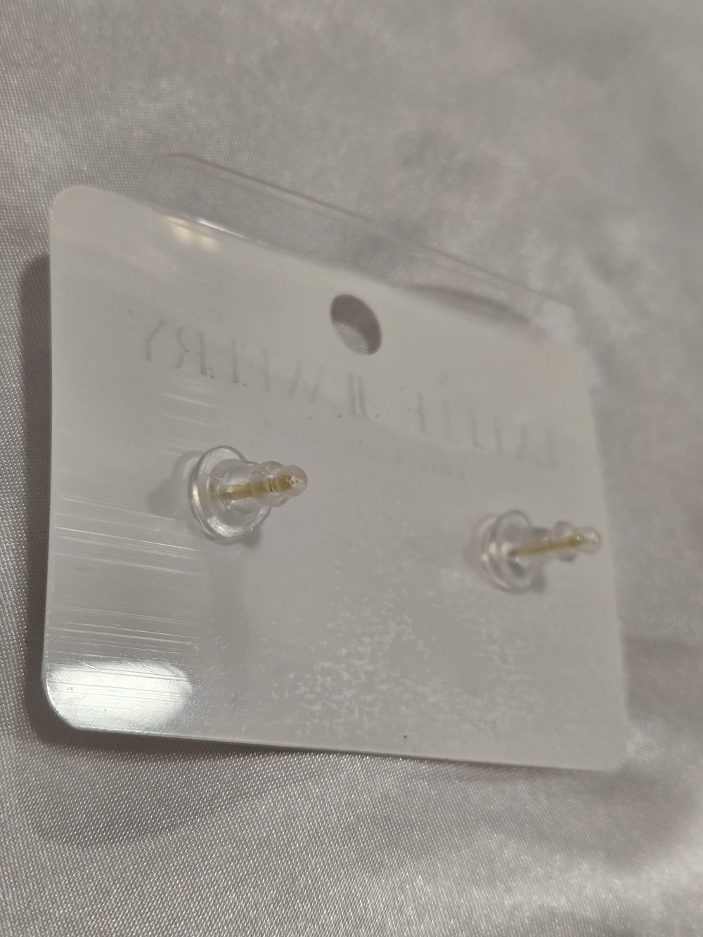Evelle Jewelry Gold Crystal Drop Earrings NWOT - Picture 3 of 4